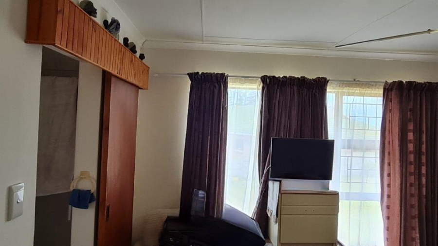 2 Bedroom Property for Sale in Dana Bay Western Cape